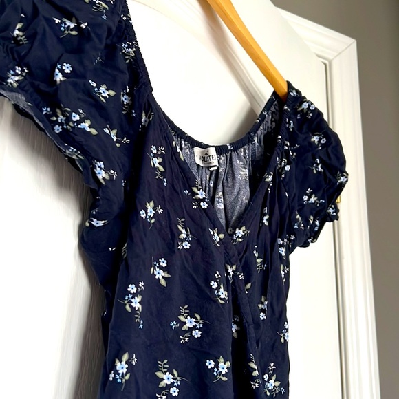 Hollister Puff Sleeve Mini Wrap Dress - Picture 3 of 4